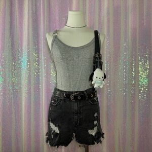 gray ribbed scoop neck bodysuit with rose gold rings